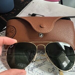 Ray-Ban Aviator Sunglasses with Case